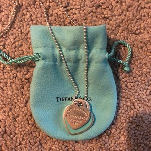 Return to Tiffany’s heart tag pendant
